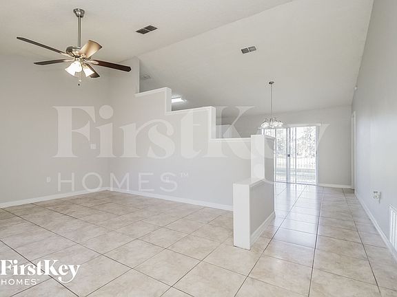 2nd image of 315 Caen Ct
