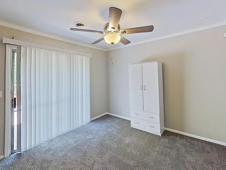 5326 Heather Ln — Photo 12