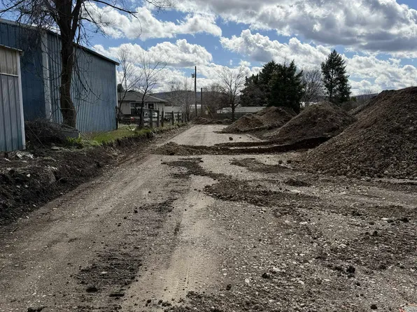 X N Warren Ln, Spokane, WA 99216