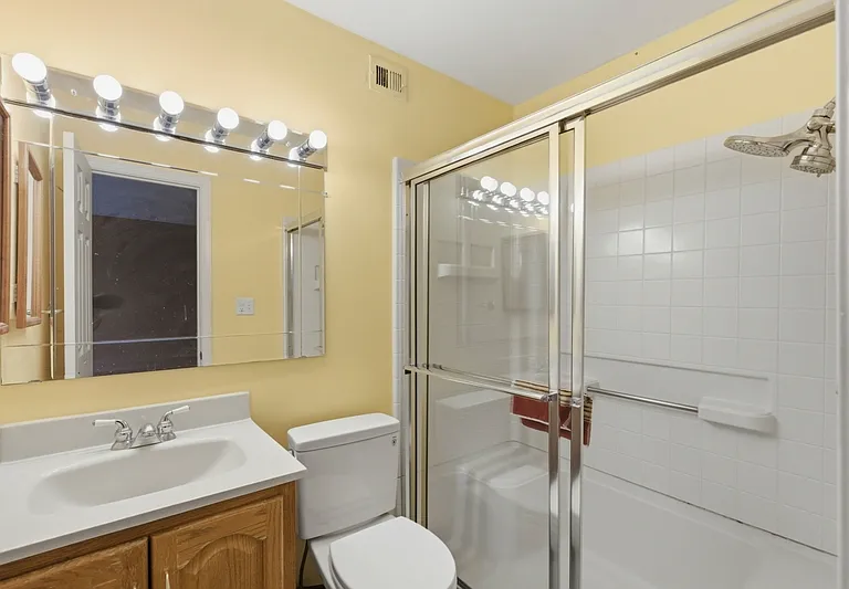 5918 Westchester Park Dr #1 — Photo 12