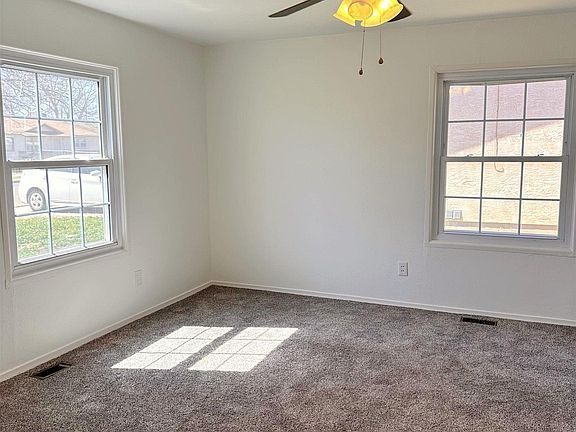 4th image of 508 W 17th St