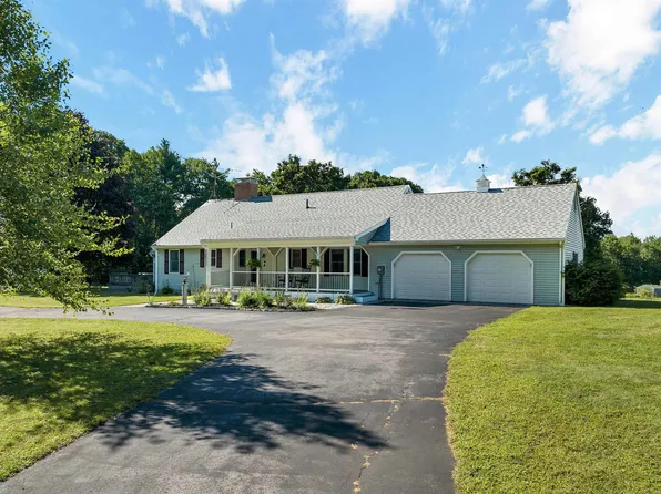 18 Highland Terrace, Wolfeboro, NH 03894