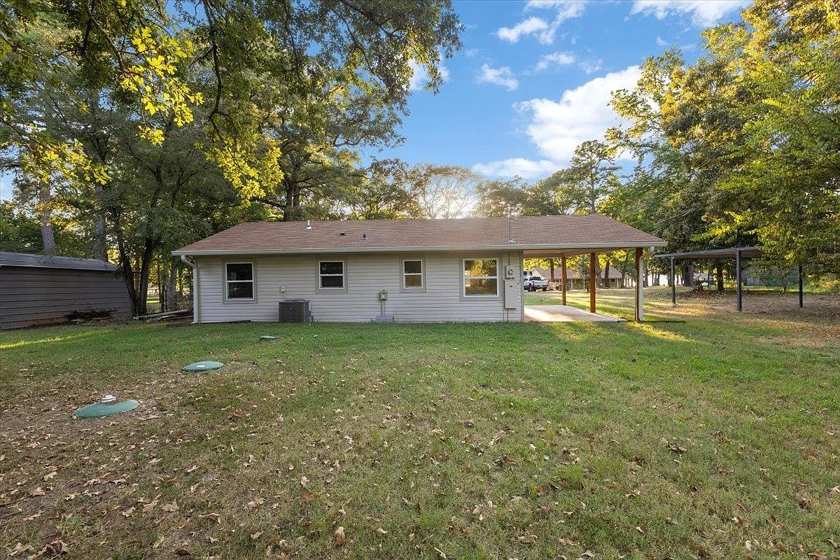2 bed, 1.0 bath, 816 sqft, $1,450 — Photo 4