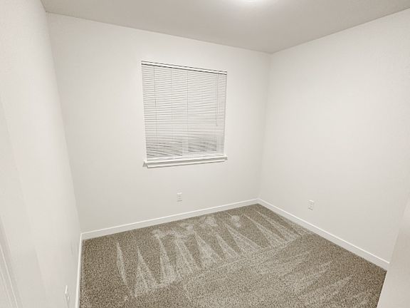 3rd image of 202 Mashell Ave S Unit A