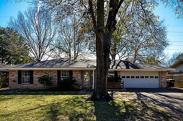 1st image of 501 Madison Dr