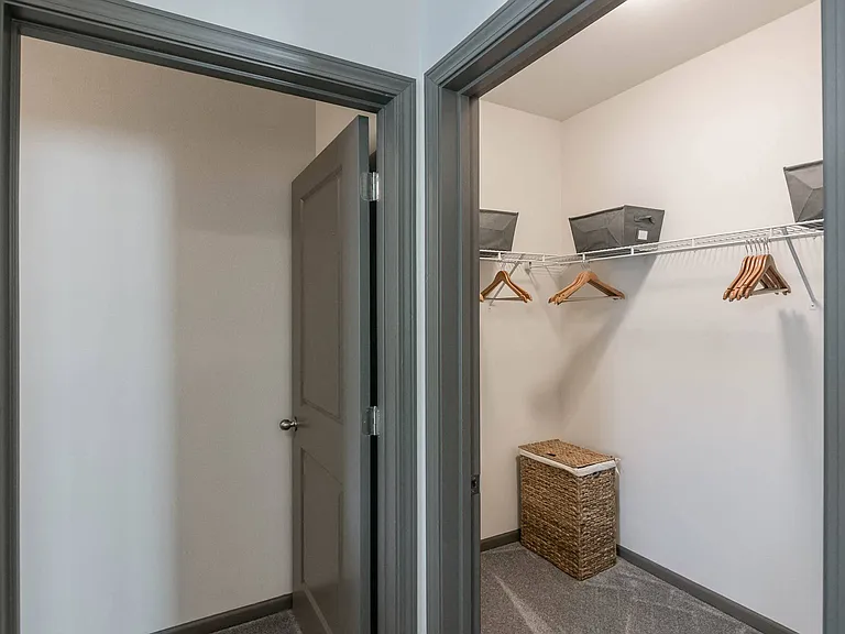 Village at Westland Cove Apartments — Photo 10