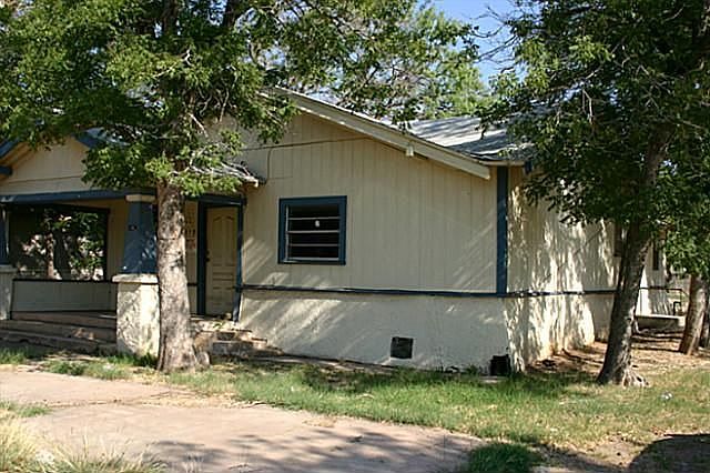 1st image of 1818 N 6th St