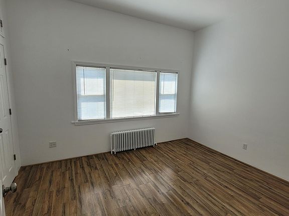 5th image of 196 Bay 7th St #1
