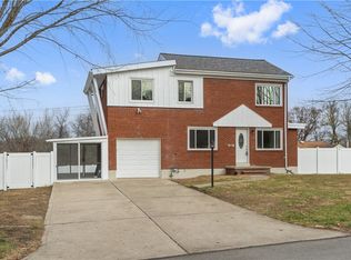 2367 Linden Dr, Allison Park, PA 15101