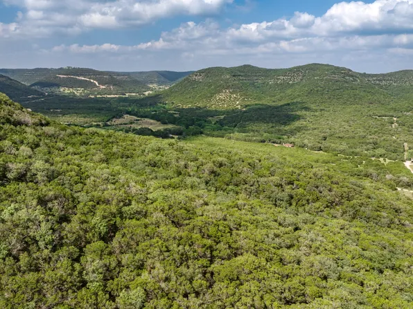 630 Evans Creek Road, Vanderpool, TX 78885