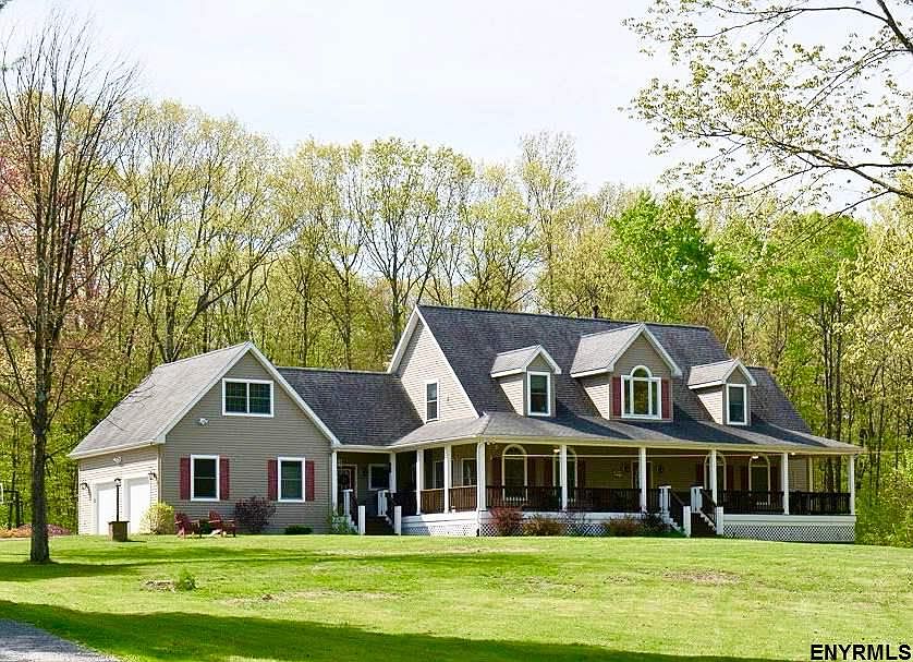 1st image of 25 Anthony Dr