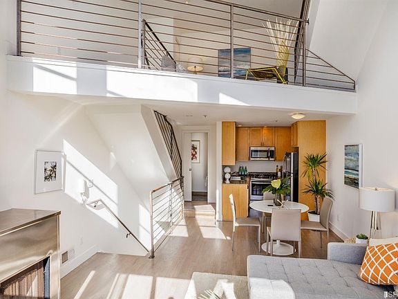 3rd image of 301 Langton St #4