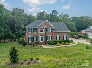 446 Farm Branch Dr, Fort Mill, SC 29715