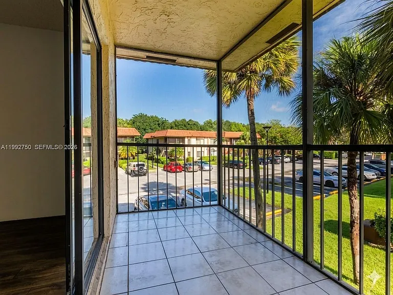 357 Lakeview Dr #1 — Photo 17