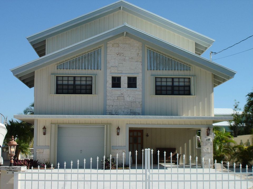 Front Gated Entry