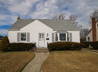 42 Jamaica Ave, Plainview, NY 11803