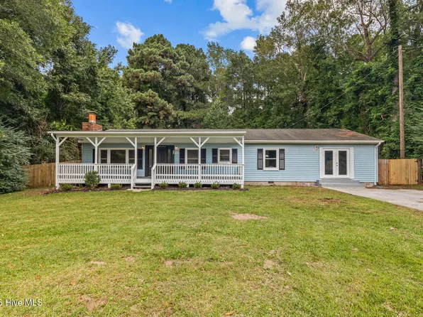 773 Sand Ridge Road, Hubert, NC 28539