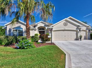 1137 Winnsboro Dr, The Villages, FL 32162