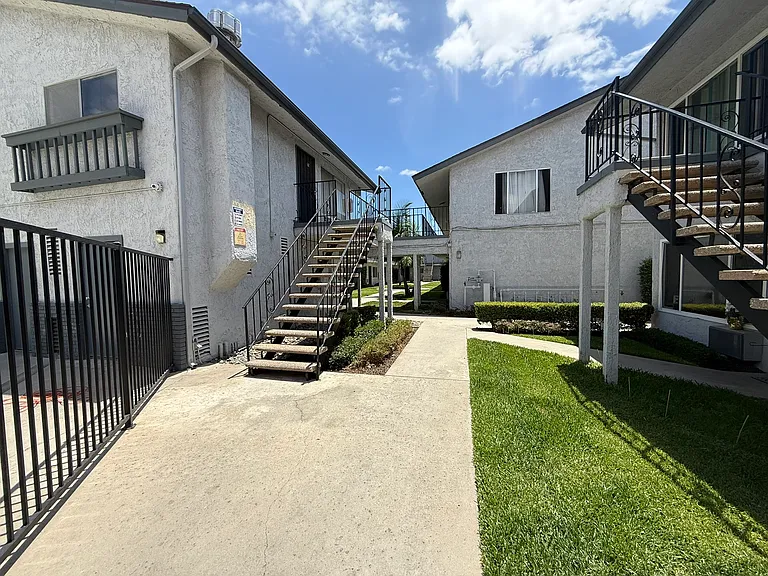 2890 E Artesia Blvd #39 — Photo 5