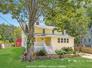 39 Town Hall Rd, Madbury, NH 03823