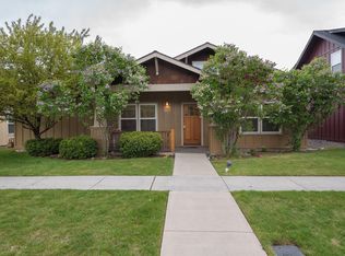 20674 Redwing Ln, Bend, OR 97702