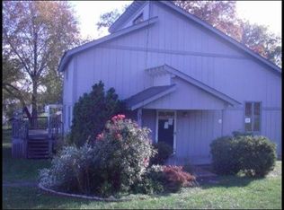 302 Vine Ave, Oneida, TN 37841