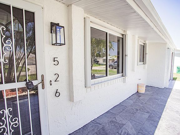 2nd image of 526 NW Avon Avenue