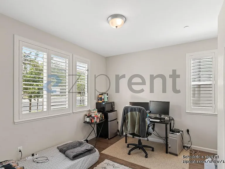 3450 Dublin Blvd — Photo 22