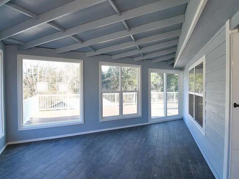 2739 Walker Ct SE — Photo 22
