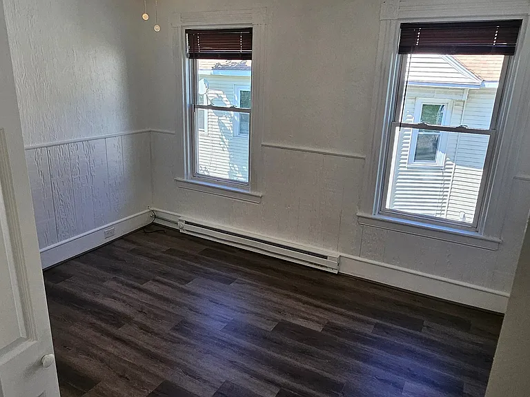 104 Rodney St #3 — Photo 3