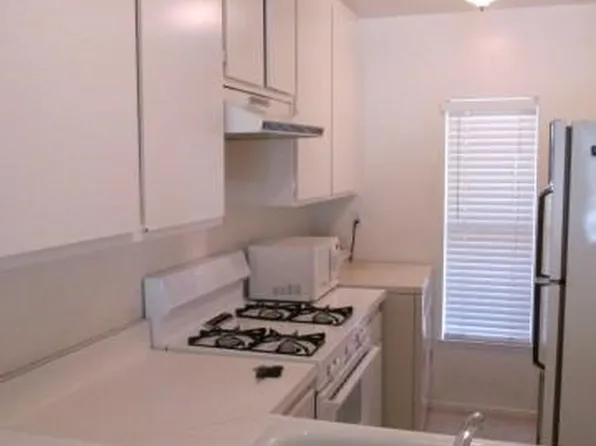 66 Lemon Grv #282, Irvine, CA 92618