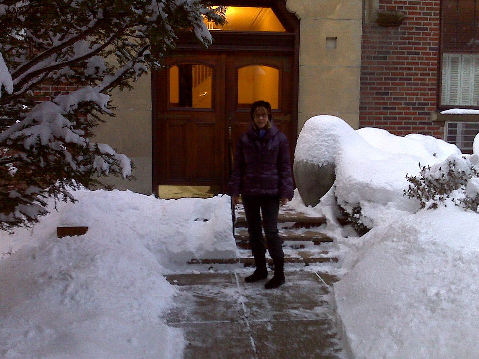 2nd image of 325 Tappan St APT 3
