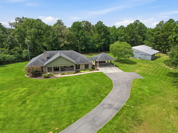 3723 Rocky Branch Rd, Sumrall, MS 39482