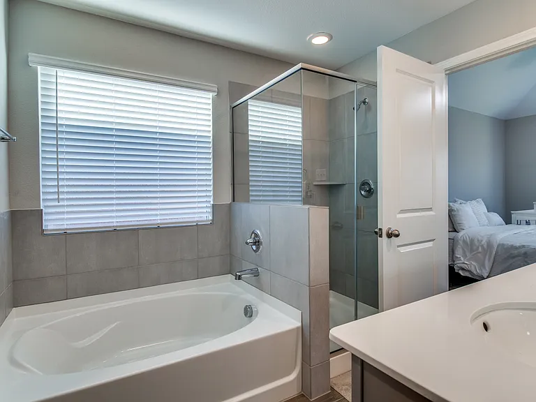 11441 Silver Queen Dr — Photo 17