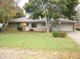 663 W 27th St, Holland, MI 49423