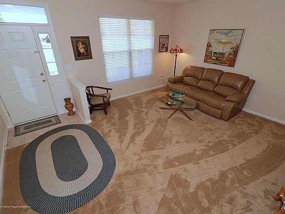4th image of 1 Sunnylawn Ln