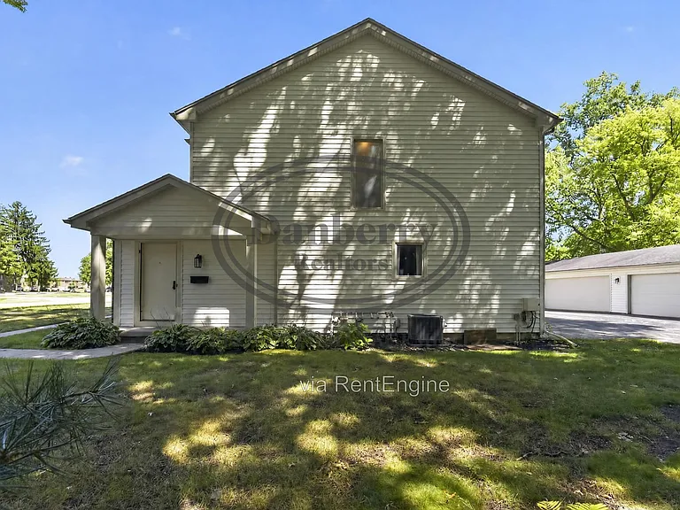 5409 Westcastle Dr #4 — Photo 25