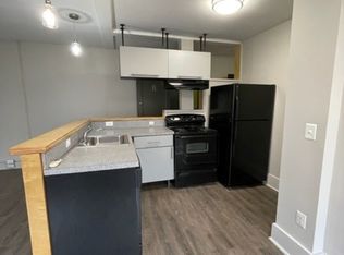346 W Breckenridge St APT 26, Ferndale, MI 48220