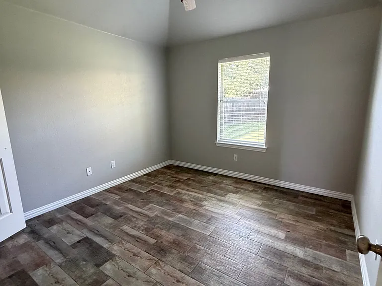 119 Clyde Dr — Photo 25