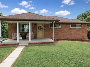 1221 Robbie Dr, Irwin, PA 15642