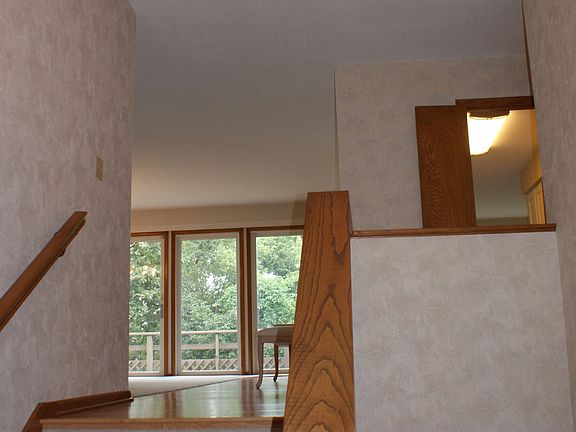 Entry way