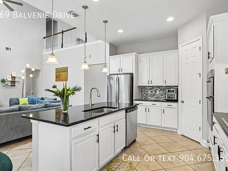169 Balvenie Dr — Photo 16