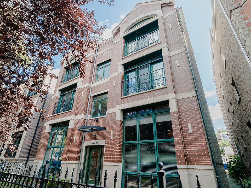 1st image of 3223 N Clifton Ave #2N