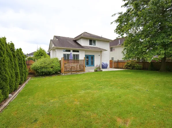 30585 Crestview Ave, Abbotsford, BC V2T 6V2