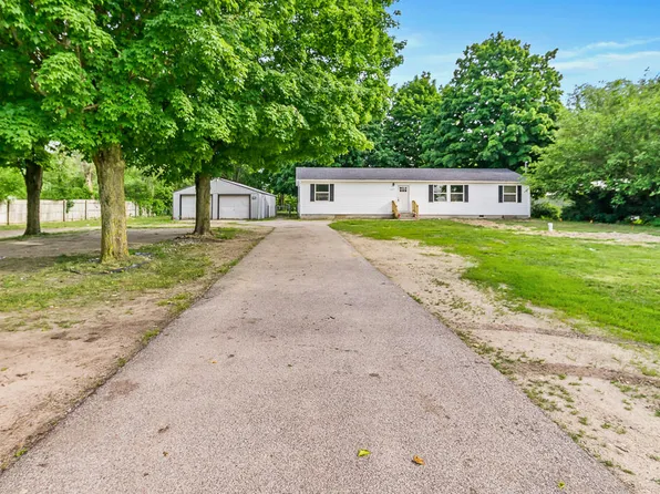 66391 Red Arrow Hwy, Hartford, MI 49057