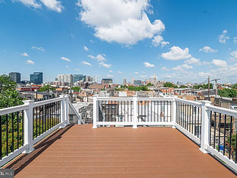 414 S Wolfe St — Photo 1