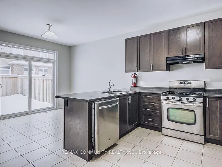 2436 New Providence St — Photo 11