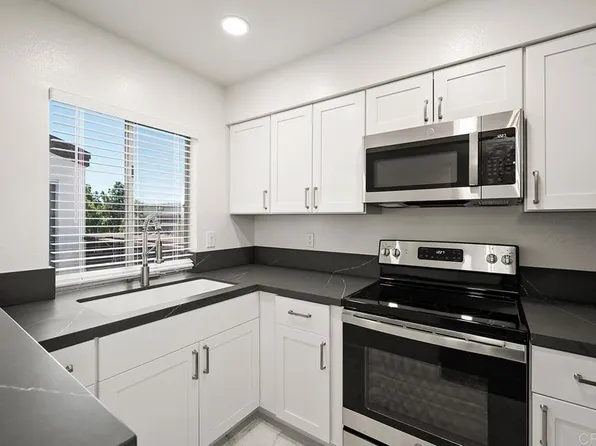 1357 Caminito Gabaldon Unit D, San Diego, CA 92108