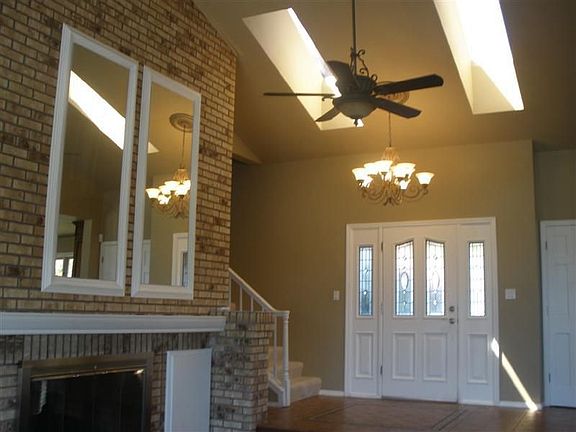 Interior entryway