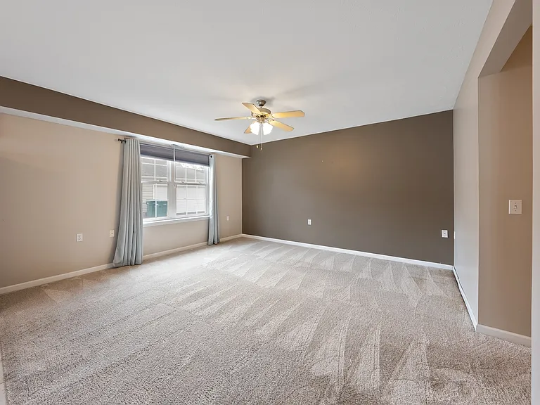 11541 Riverview Ct #13 — Photo 7